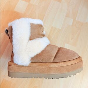 UGG Classic Chillapeak Boot
Chestnut (Women's) 7